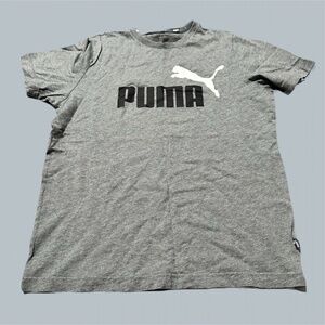Puma light Grey T Shirt Top small logo tee active athlete gym round neck